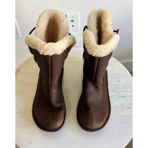 UGG Australia Akadia Leather Boots (For Women)